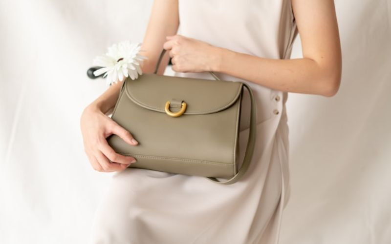 Túi hay ví đều là những món quà tặng chân thành